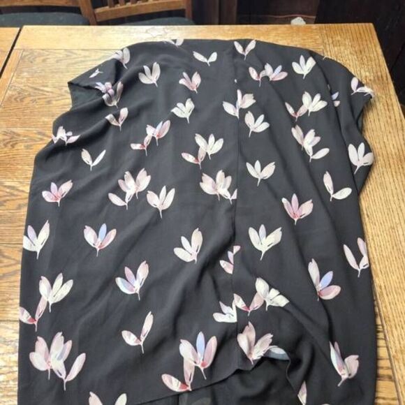 Hatch The Slouch Dress in Wild Tulip Size P - Picture 4 of 4